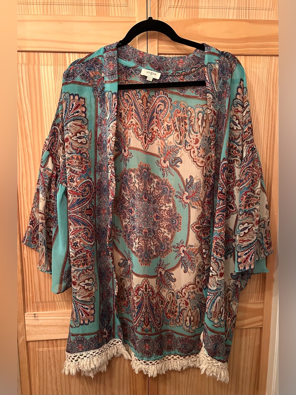 Umgee Teal and Cream Paisley Fringe Kimono Jacket